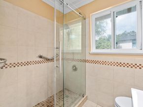 2212 Del Curto RD, Austin TX 78704