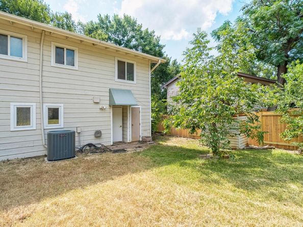 2212 Del Curto RD, Austin TX 78704
