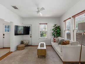 306 W 44th ST A, Austin TX 78751