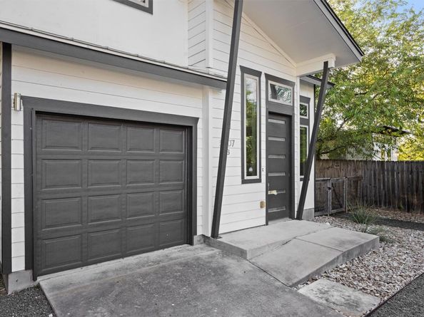 5007 Delores Ave B, Austin TX 78721