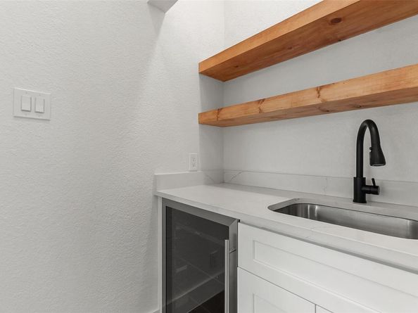 4231 Westlake DR H1, Austin TX 78746