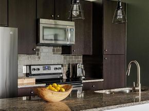 1900 Barton Springs RD 3028, Austin TX 78704