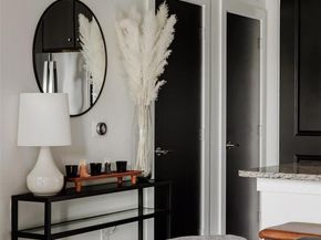 1900 Barton Springs RD 3028, Austin TX 78704