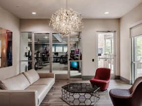 1900 Barton Springs RD 3028, Austin TX 78704