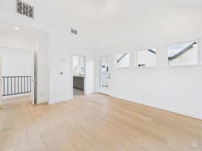 5912 Harold CT 104, Austin TX 78721