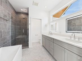 5912 Harold CT 104, Austin TX 78721