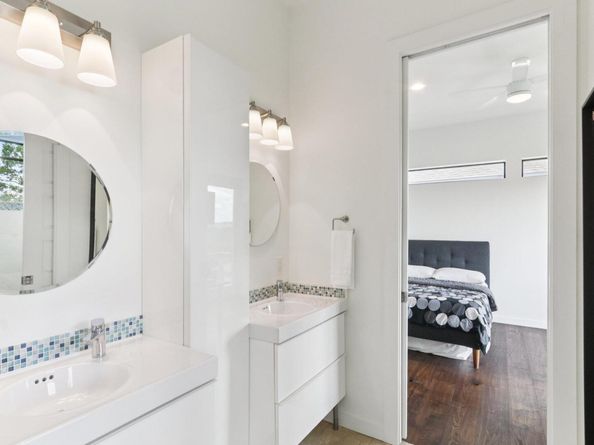 13008 Medina River WAY, Austin TX 78732