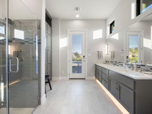 1924 Port Bari CT, Leander TX 78641