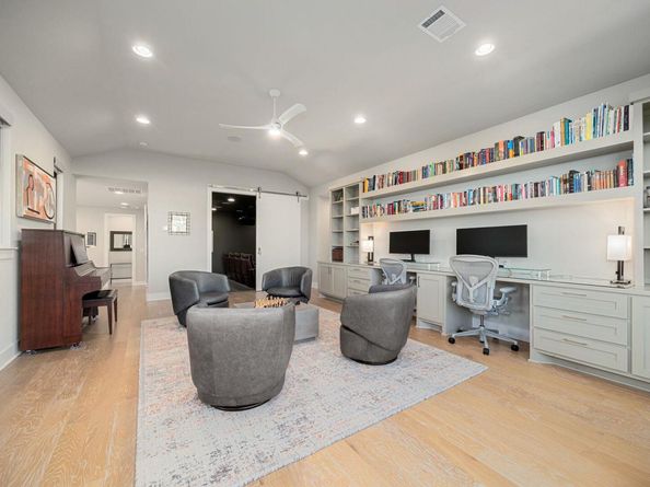 1924 Port Bari CT, Leander TX 78641