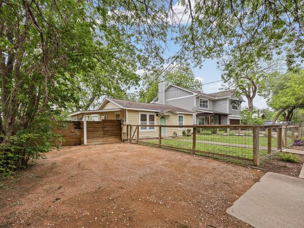 2403 S 2nd ST, Austin TX 78704