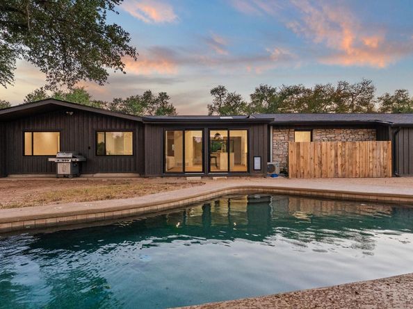 8717 South View RD, Austin TX 78737