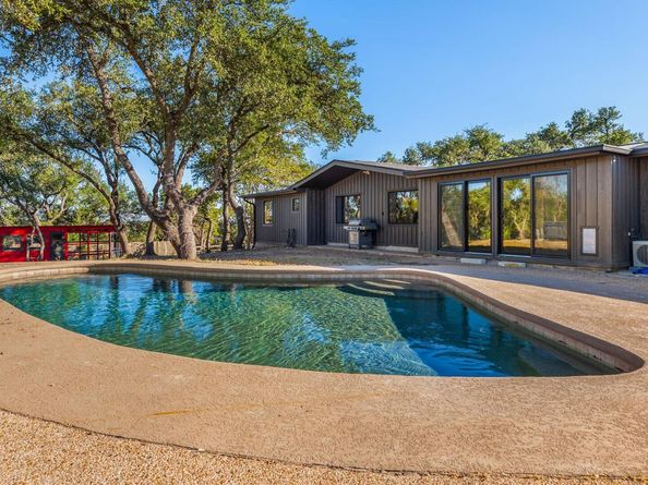 8717 South View RD, Austin TX 78737