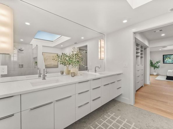 8717 South View RD, Austin TX 78737