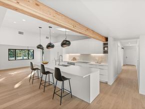 8717 South View RD, Austin TX 78737