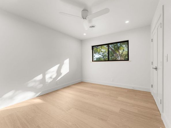 8717 South View RD, Austin TX 78737