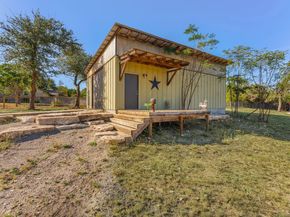 8717 South View RD, Austin TX 78737