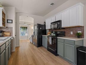 5405 Park At Woodlands DR, Austin TX 78724