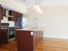 1600 Barton Springs RD 1407, Austin TX 78704