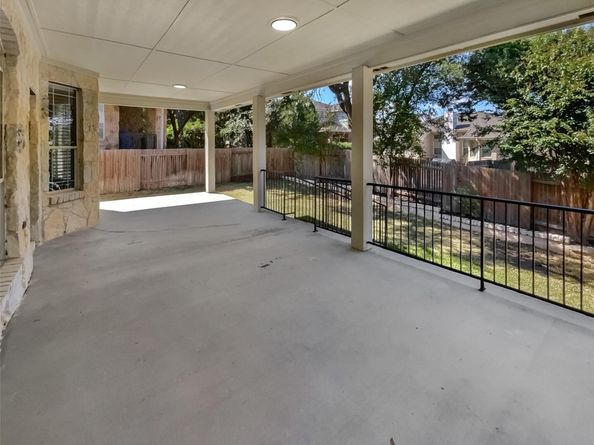 1517 Silver Oak TRL, Cedar Park TX 78613