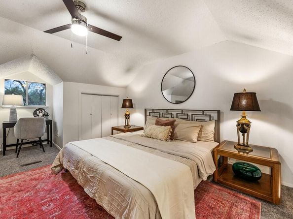 5608 Cougar DR 220, Austin TX 78745