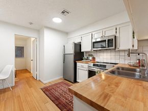 5608 Cougar DR 220, Austin TX 78745