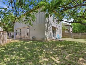 2101 Rivers Edge WAY 22, Austin TX 78741