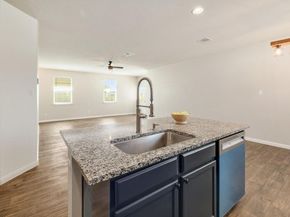 134 Lullaby DR, Georgetown TX 78626