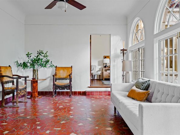 806 Rosedale TER, Austin TX 78704
