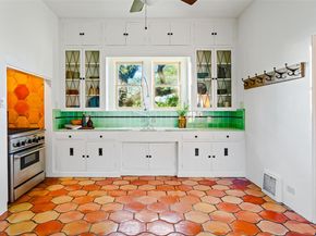 806 Rosedale TER, Austin TX 78704