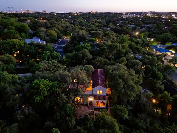 806 Rosedale TER, Austin TX 78704