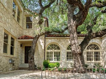 806 Rosedale TER