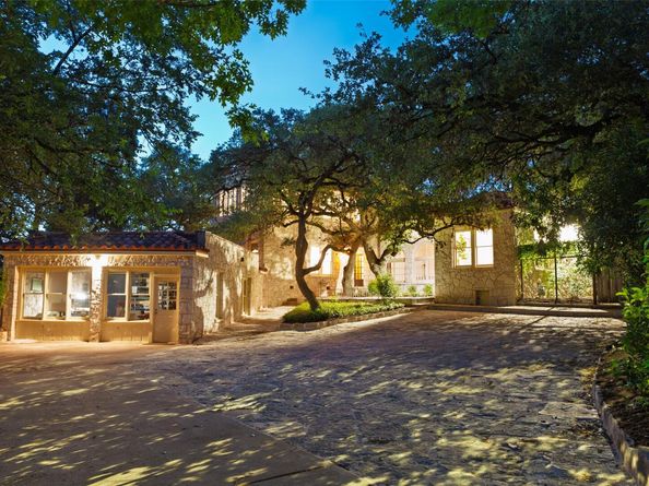 806 Rosedale TER, Austin TX 78704