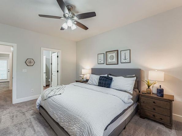 18803 Hogan CIR 14, Point Venture TX 78645