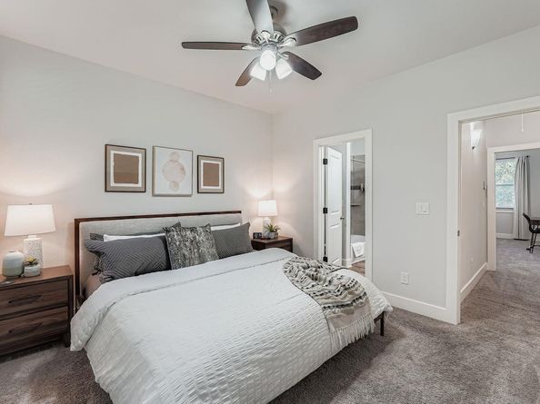18803 Hogan CIR 14, Point Venture TX 78645