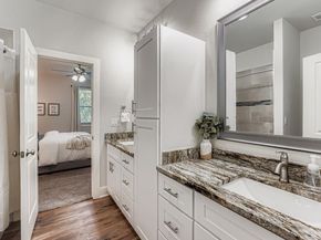 18803 Hogan CIR 14, Point Venture TX 78645
