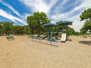 18803 Hogan CIR 14, Point Venture TX 78645