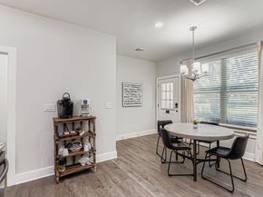 18803 Hogan CIR 14, Point Venture TX 78645
