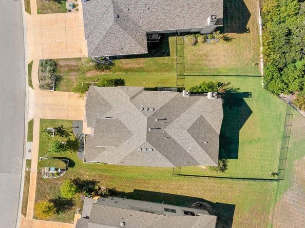 205 Avena TRL, Lakeway TX 78738