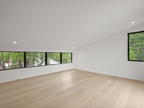 2215 S 3rd ST, Austin TX 78704