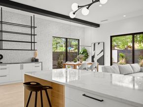 2215 S 3rd ST, Austin TX 78704