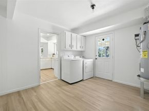6923 Scenic Brook DR, Austin TX 78736