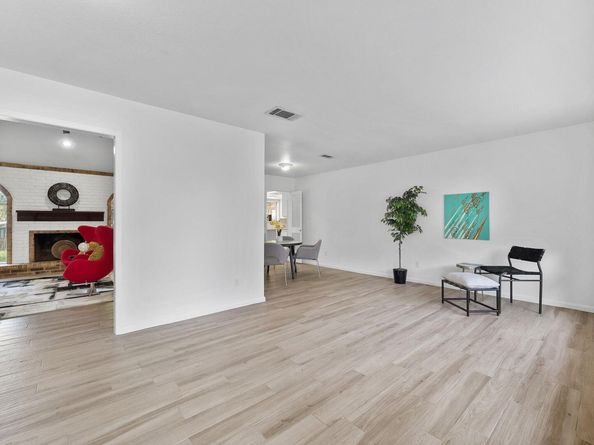 6923 Scenic Brook DR, Austin TX 78736