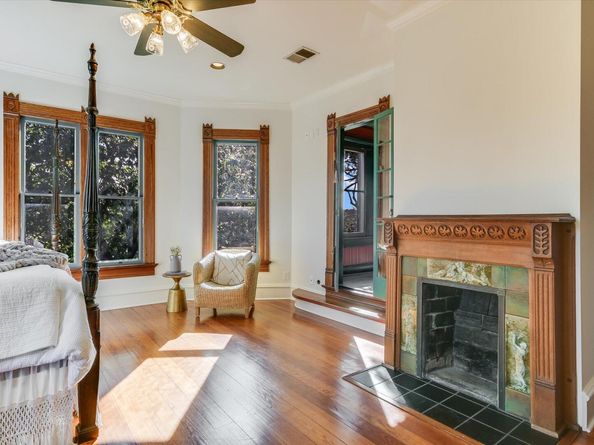 Undisclosed Address #9575970, Austin TX 78704