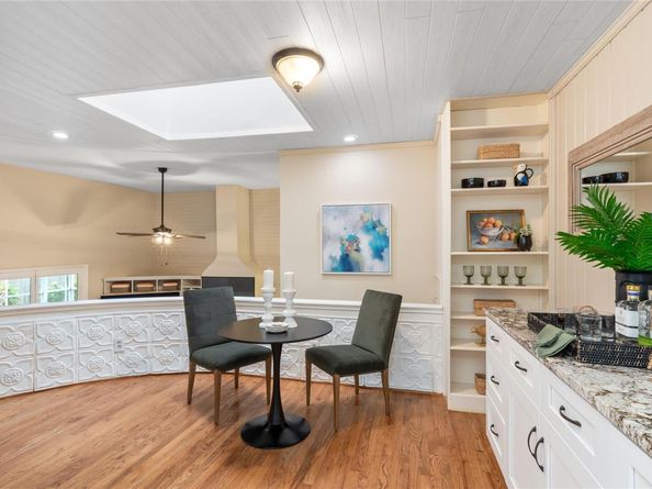 2206 Newfield LN, Austin TX 78703