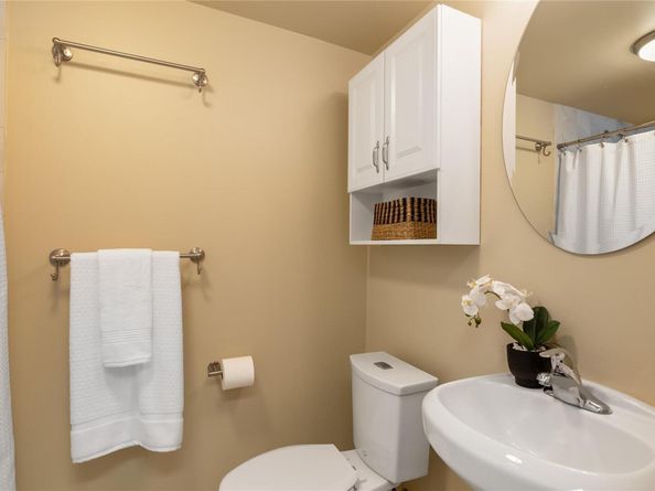 2206 Newfield LN, Austin TX 78703
