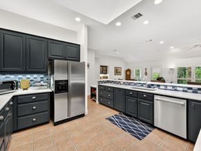 17 Stillmeadow DR, The Hills TX 78738