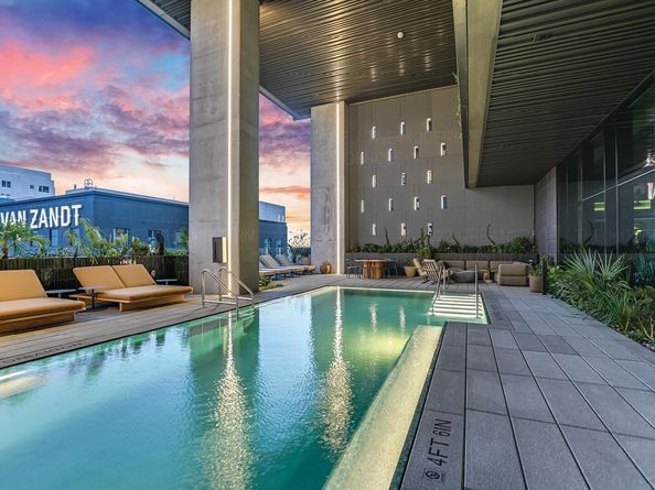 610 Davis ST 4304, Austin TX 78701