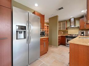 1707 Spyglass DR 74, Austin TX 78746