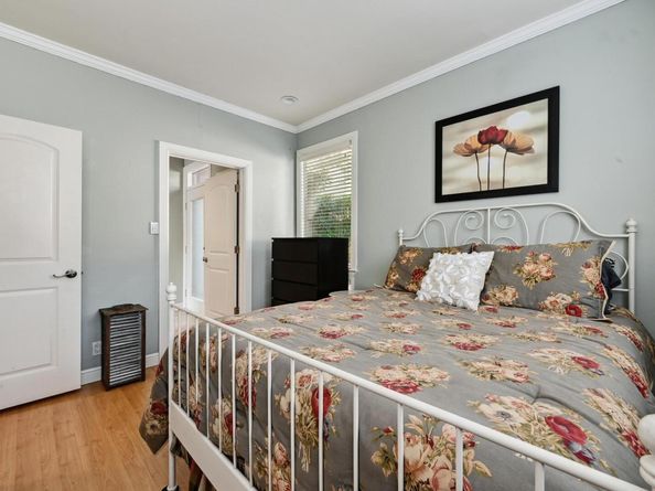 1707 Spyglass DR 74, Austin TX 78746
