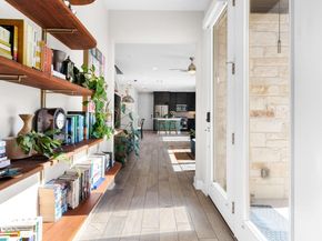 4301 Berkman DR A, Austin TX 78723